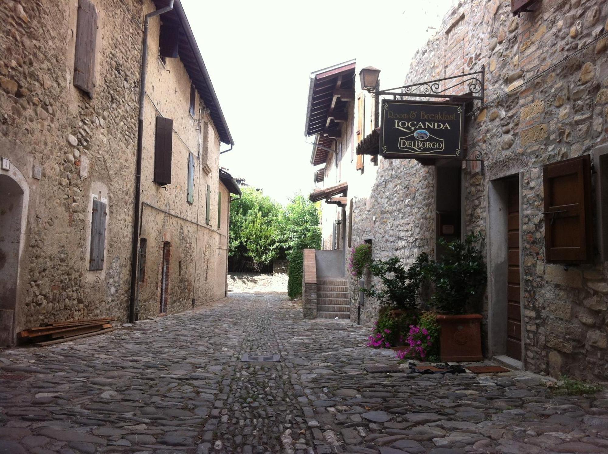 La Locanda Del Borgo Torrechiara Exteriér fotografie